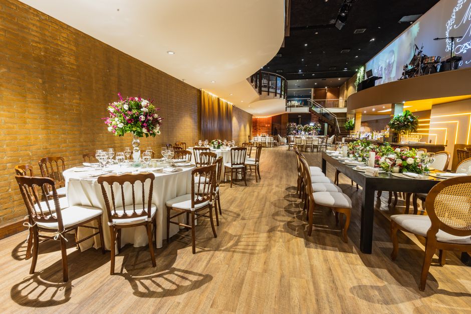 Elegant wedding reception venue details